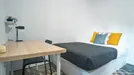 Room for rent, Barcelona Ciutat Vella, Barcelona, Carrer Nou de la Rambla