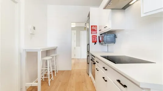 Rooms in Barcelona Les Corts - photo 9