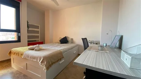 Rooms in Tavernes Blanques - photo 7