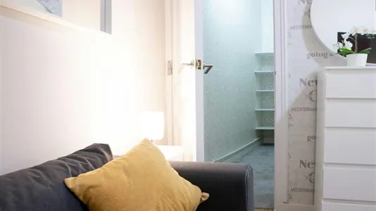 Rooms in Madrid Centro - photo 7