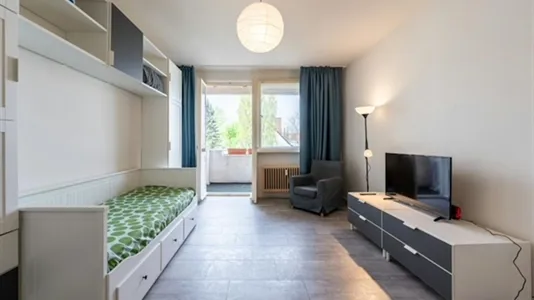 Apartments in Berlin Tempelhof-Schöneberg - photo 1