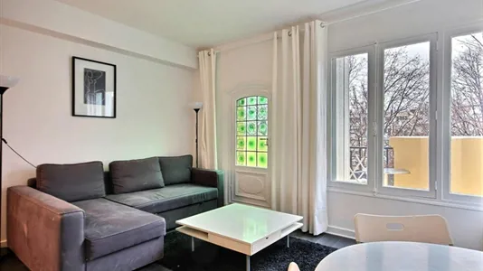 Apartments in Nanterre - photo 1