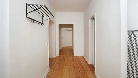 Rooms in Berlin Friedrichshain-Kreuzberg - photo 9