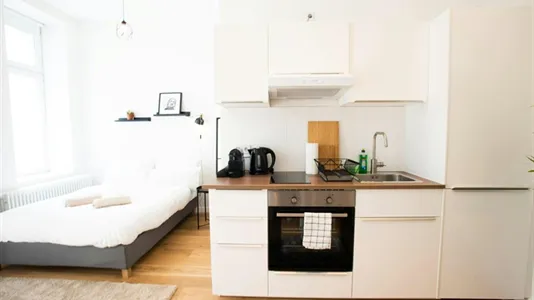 Apartments in Location is not specified - photo 10