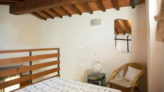 Apartments in Florence - photo 2