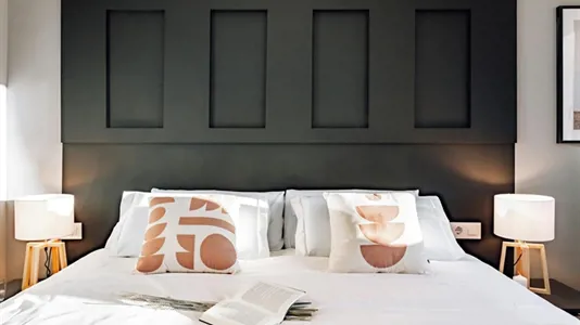 Rooms in Barcelona Eixample - photo 2