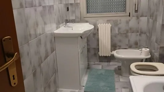 Rooms in Vimodrone - photo 9