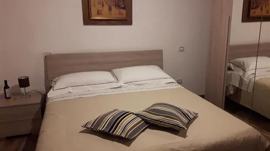 Rooms in Viterbo - photo 1