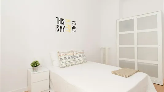 Rooms in Madrid Moncloa-Aravaca - photo 1