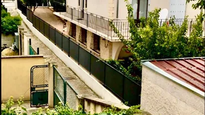 Room for rent in Saint-Germain-en-Laye, Île-de-France