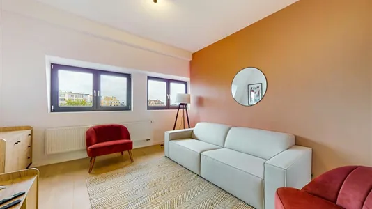 Rooms in Brussels Schaarbeek - photo 2