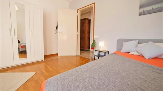 Rooms in Lecco - photo 3