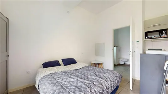 Apartments in La Rochelle - photo 2