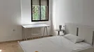 Room for rent, Jaén, Andalucía, &lt;span class=&quot;blurred street&quot; onclick=&quot;ProcessAdRequest(14000975)&quot;&gt;&lt;span class=&quot;hint&quot;&gt;See streetname&lt;/span&gt;[xxxxxxxxxxxxx]&lt;/span&gt;