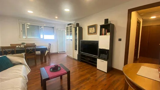 Rooms in Badia del Vallès - photo 8