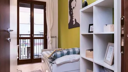 Room for rent in Milano Zona 5 - Vigentino, Chiaravalle, Gratosoglio, Milan