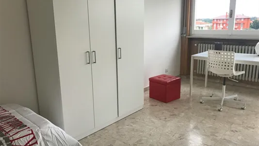 Rooms in Castellanza - photo 3