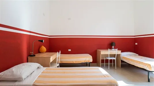 Rooms in Milano Zona 5 - Vigentino, Chiaravalle, Gratosoglio - photo 4