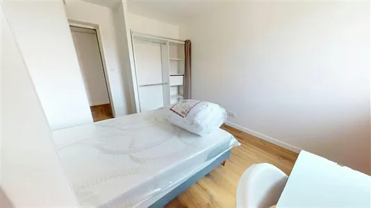 Rooms in Lyon - photo 3