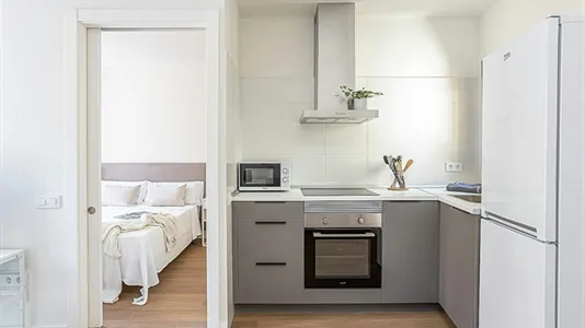 Apartments in Barcelona Ciutat Vella - photo 9