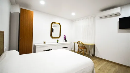 Apartments in Valencia Extramurs - photo 10