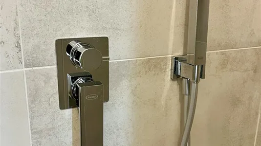 Rooms in Modena - photo 3