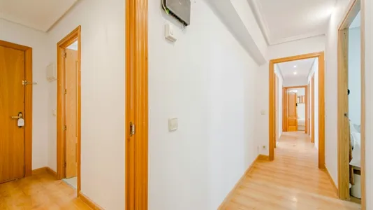 Rooms in Madrid Hortaleza - photo 10