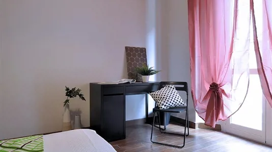 Rooms in Turin - photo 2