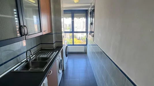 Rooms in Madrid Hortaleza - photo 4