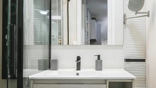 Apartments in Madrid Centro - photo 2