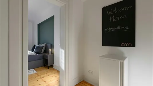 Rooms in Stuttgart-Mitte - photo 3