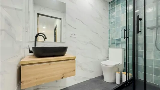 Rooms in Barcelona Sarrià-St. Gervasi - photo 9