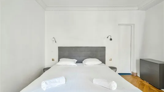 Apartments in Paris 17ème arrondissement - photo 10