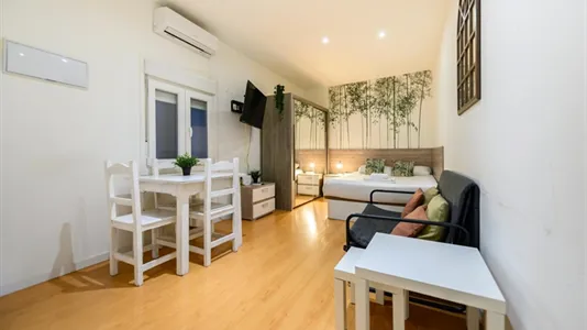 Apartments in Madrid Centro - photo 3
