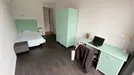 Room for rent, Brussels Sint-Gillis, Brussels, &lt;span class=&quot;blurred street&quot; onclick=&quot;ProcessAdRequest(9408842)&quot;&gt;&lt;span class=&quot;hint&quot;&gt;See streetname&lt;/span&gt;[xxxxxxxxxxxxx]&lt;/span&gt;