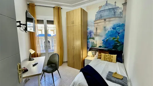 Rooms in Zaragoza - photo 4
