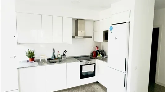 Rooms in Barcelona Ciutat Vella - photo 3