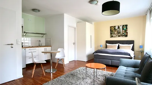 Apartments in Cologne Innenstadt - photo 6