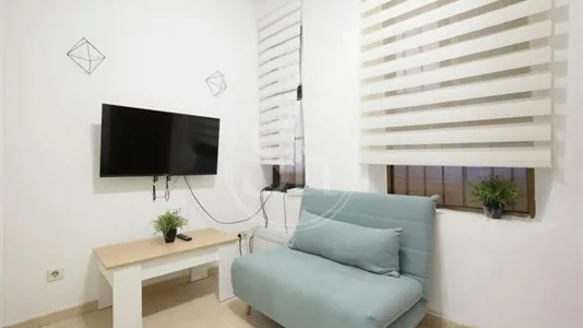 Apartments in Madrid Centro - photo 2