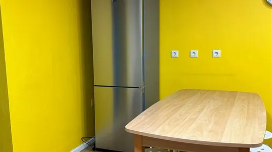 Rooms in Aveiro - photo 8