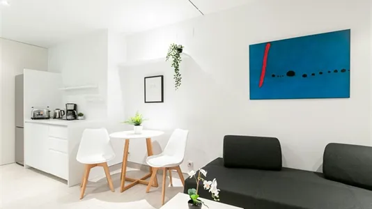 Apartments in Barcelona Ciutat Vella - photo 5