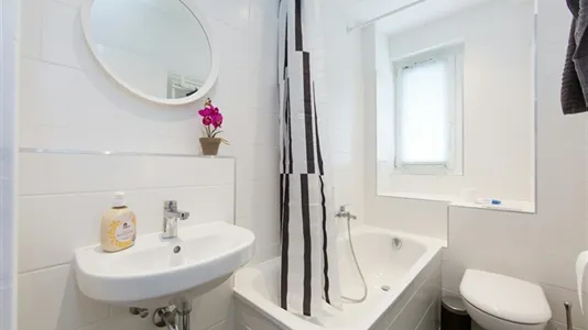 Rooms in Berlin Mitte - photo 9