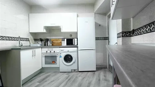 Rooms in Los Berrocales - photo 6