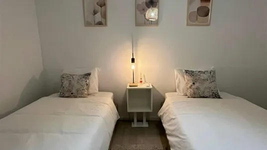 Rooms in Matosinhos - photo 3