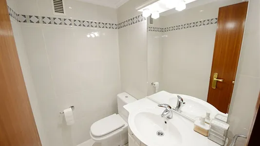 Rooms in Bilbao - photo 8