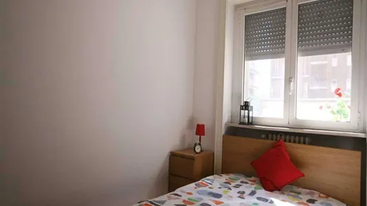 Rooms in Milano Zona 5 - Vigentino, Chiaravalle, Gratosoglio - photo 3