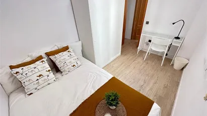 Room for rent in el Camí de Vera, Comunidad Valenciana