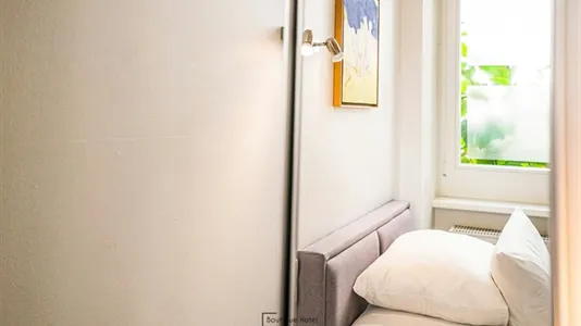 Rooms in Berlin Charlottenburg-Wilmersdorf - photo 5