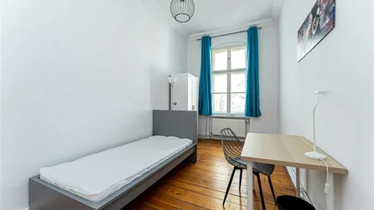 Rooms in Berlin Charlottenburg-Wilmersdorf - photo 2