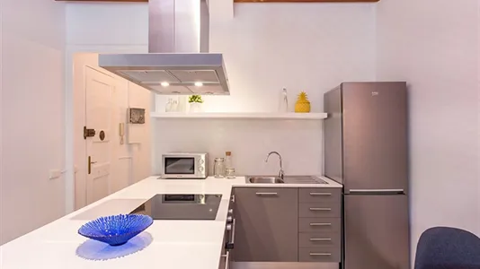 Apartments in Barcelona Eixample - photo 6